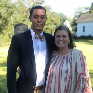 Meet your Posher, Kurtis